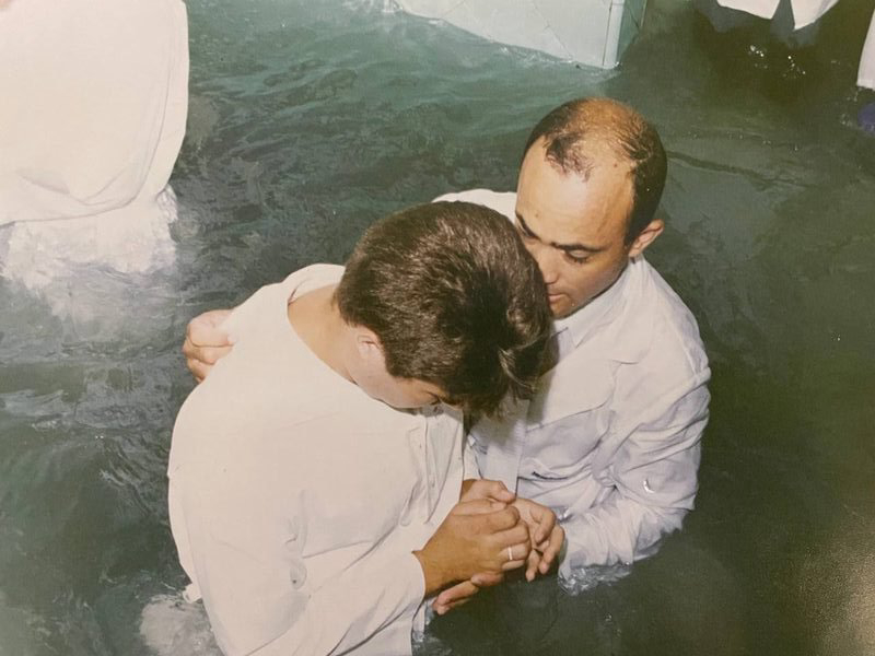 Batismo nas águas em 1996
